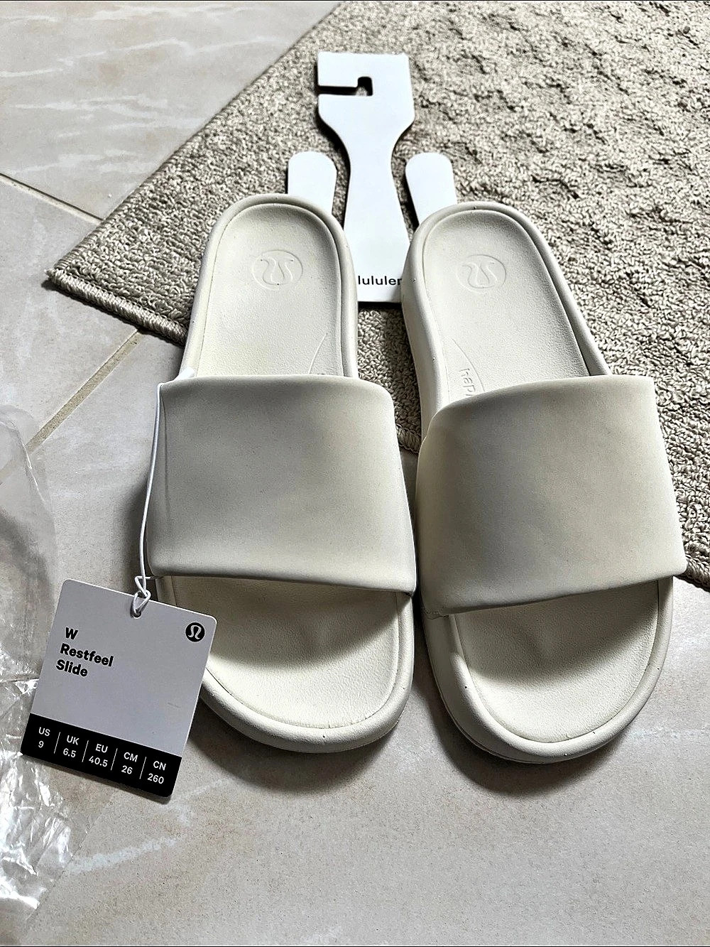 lululemon Restfeel Slide Sandals off White/cream US 9 NWT